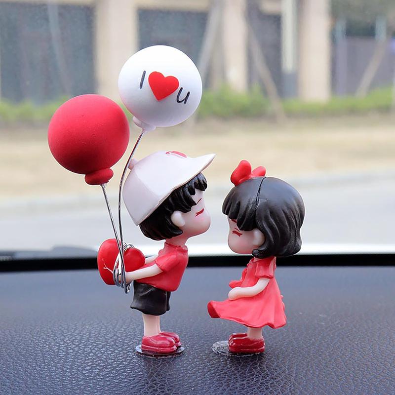 Cute Couple Car Dashboard Decorations, Lovely Couple Kiss Cartoon Figurines Car Ornament